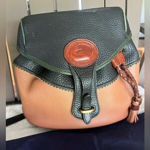 Vintage Dooney & Bourke Teton Drawstring Saddle Bag H302